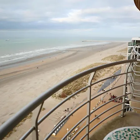 Apartment Seasight Bc B1403 With Beautiful Sea Views