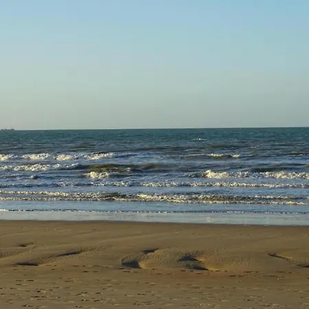 Seasight Bc B1403 With Beautiful Sea Views Apartment